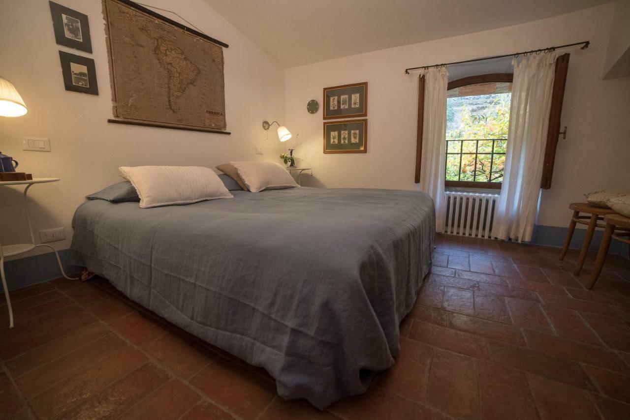 Casale Amati Country House Ortonovo Exterior photo